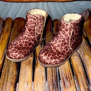 Janie and Jack Leopard boots Sz 4